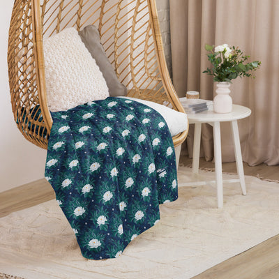 The White Lotus Pattern Sherpa Blanket